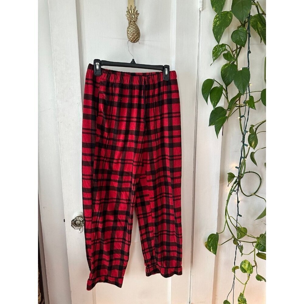 Women’s size small red and black plaid pajama pants